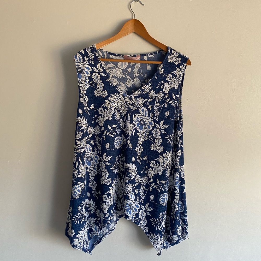 Floral tank top